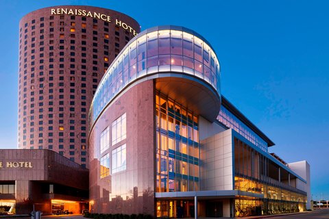 https://yvedweds.com/wp-content/uploads/2024/04/Renaissance-hotel-Dallas.jpg